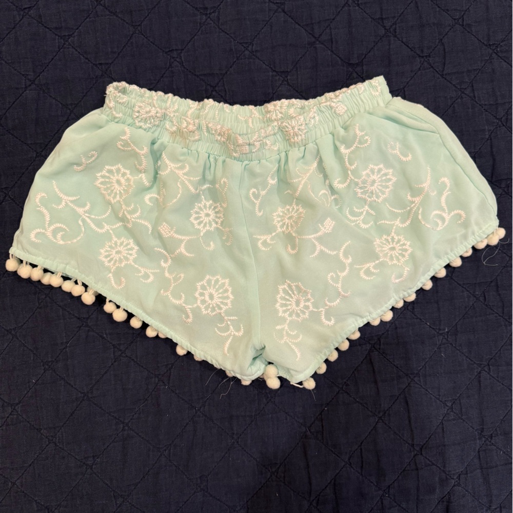 Millau Mint Green Embroidered Shorts